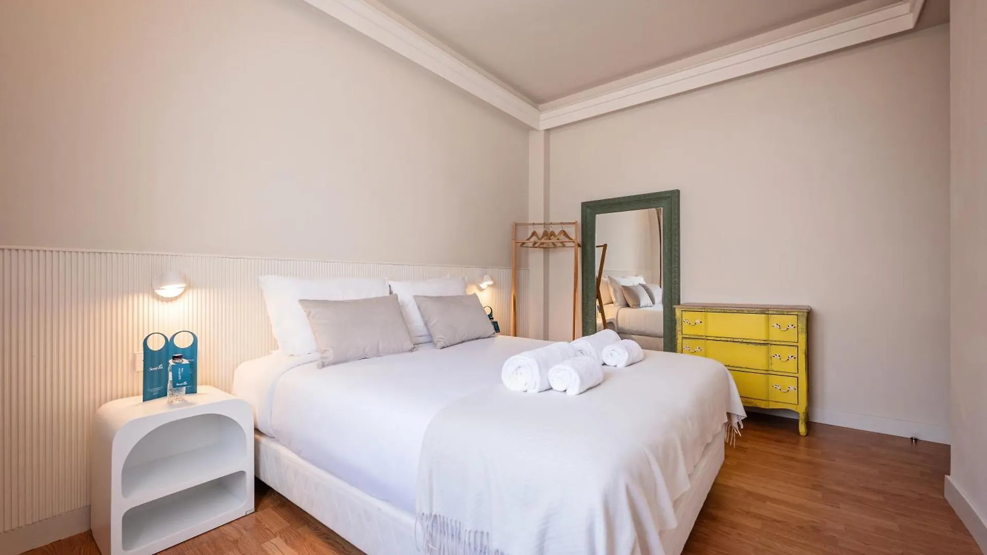 Apartment Ferienwohnung Sweett - Atic Eloi Barcelona